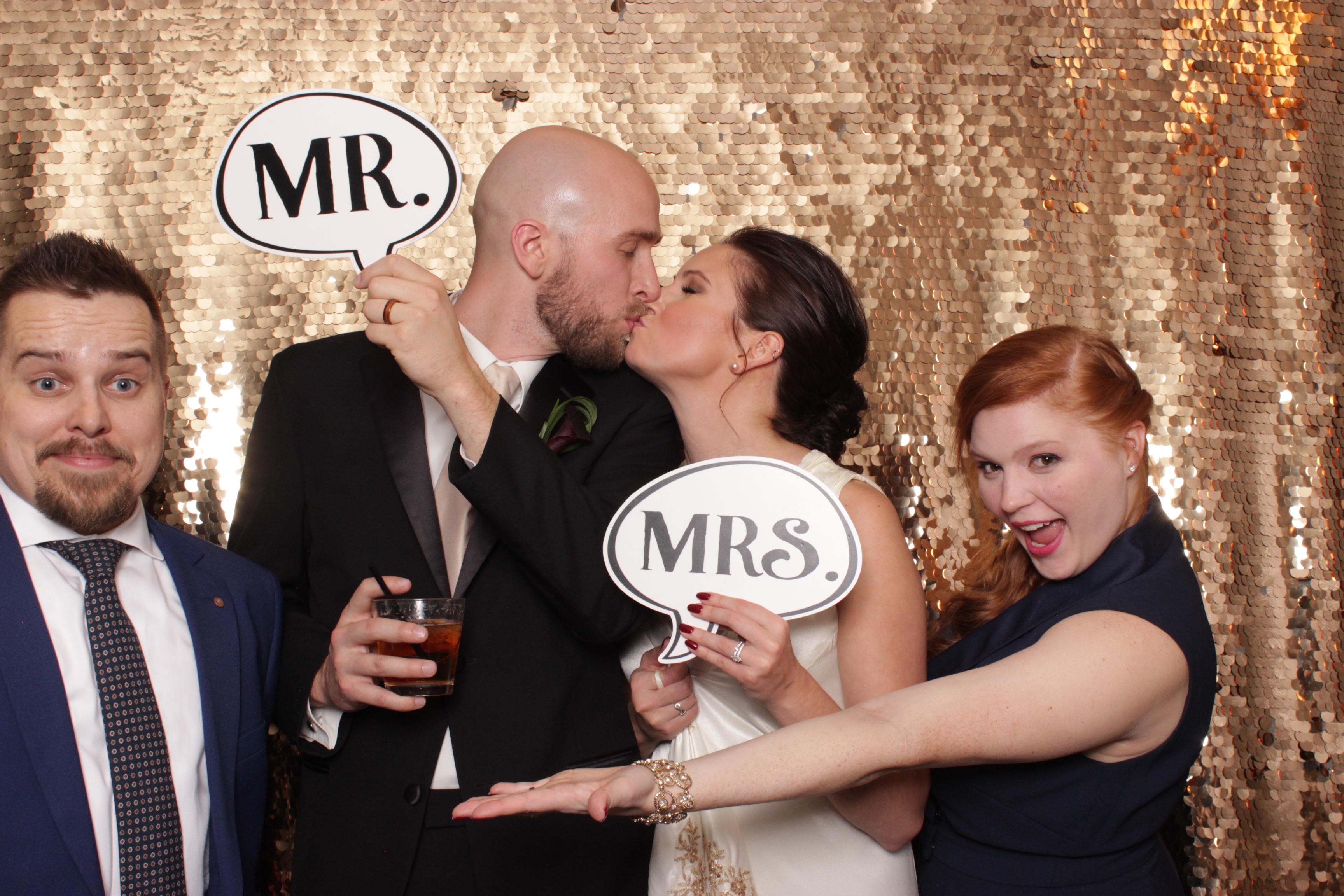 Courtney + Ryan | View more photos from the event at events.alfrescophoto.com/u/AlfrescoPhoto/Courtney-Ryan